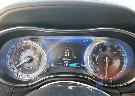 2019 Chrysler 300 Limited from USA, damaged, VIN 2C3CCAEG2KH705854